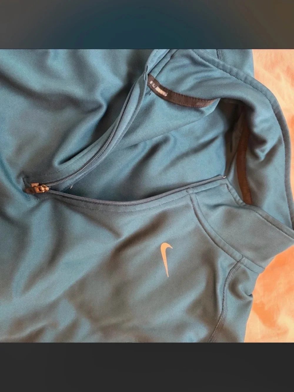 Nike Women’s Teal Long-Sleeve Running Jacket